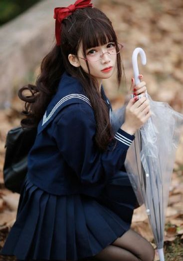男生和女生一起靠逼
